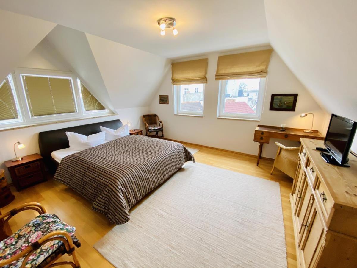 Apartamento Kapitaenshaus Moewenblick Rostock Exterior foto